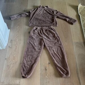 Cozy Brown Women’s Lounge Set